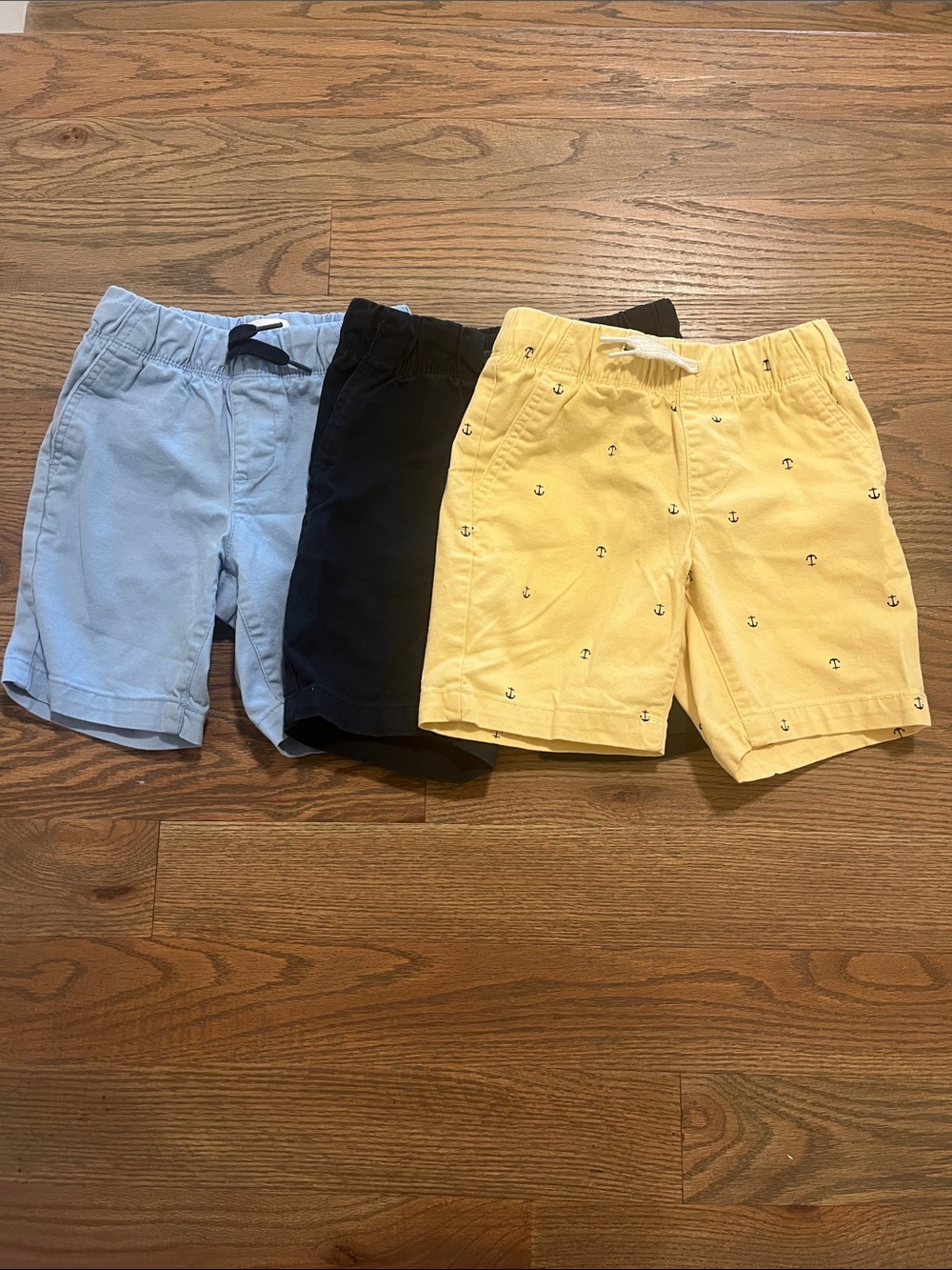 Old navy boys size 5 shorts bundle EUC